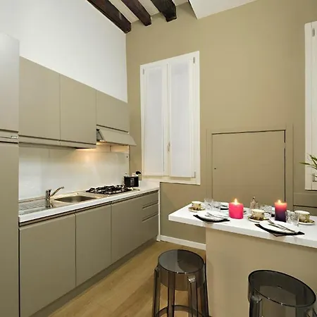 Apartment San Marco Design *